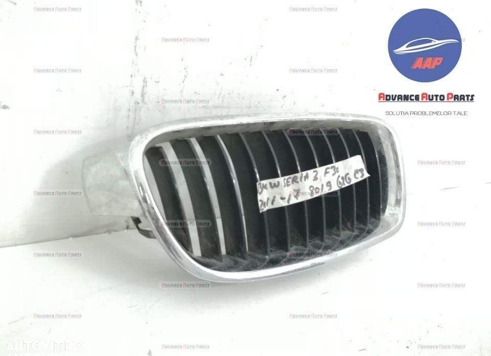 Grila centrala dreapta originala BMW  Seria 3  F30/F31/F34 [2011 - 201 - 3