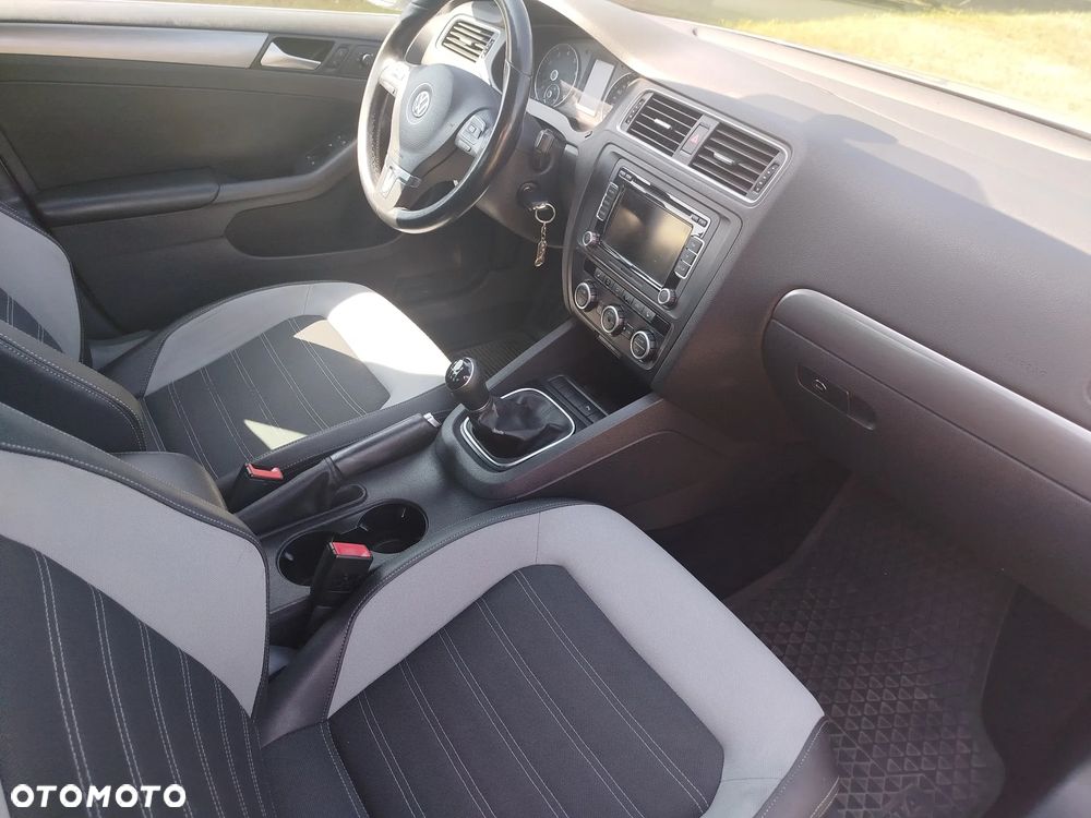 Volkswagen Jetta 1.4 TSI Highline - 6