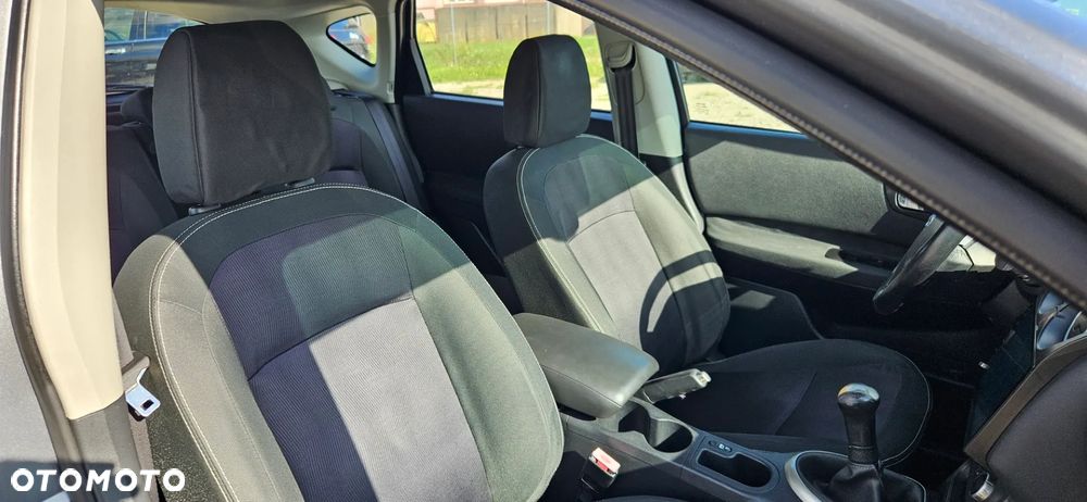 Nissan Qashqai 1.6 Acenta - 17