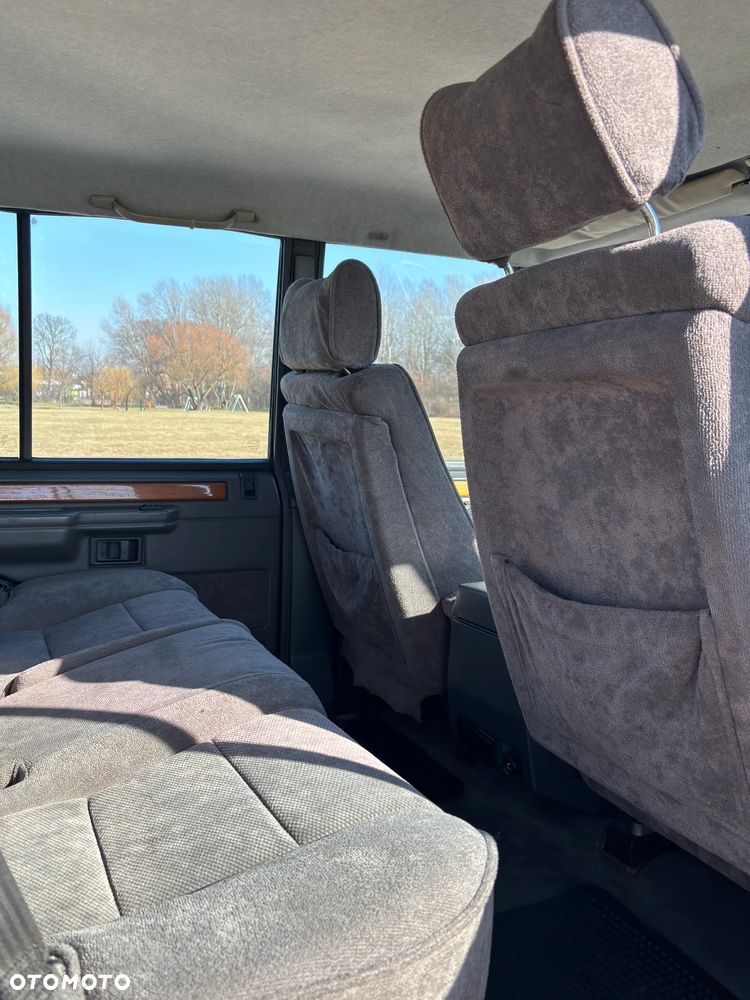 Land Rover Range Rover - 34