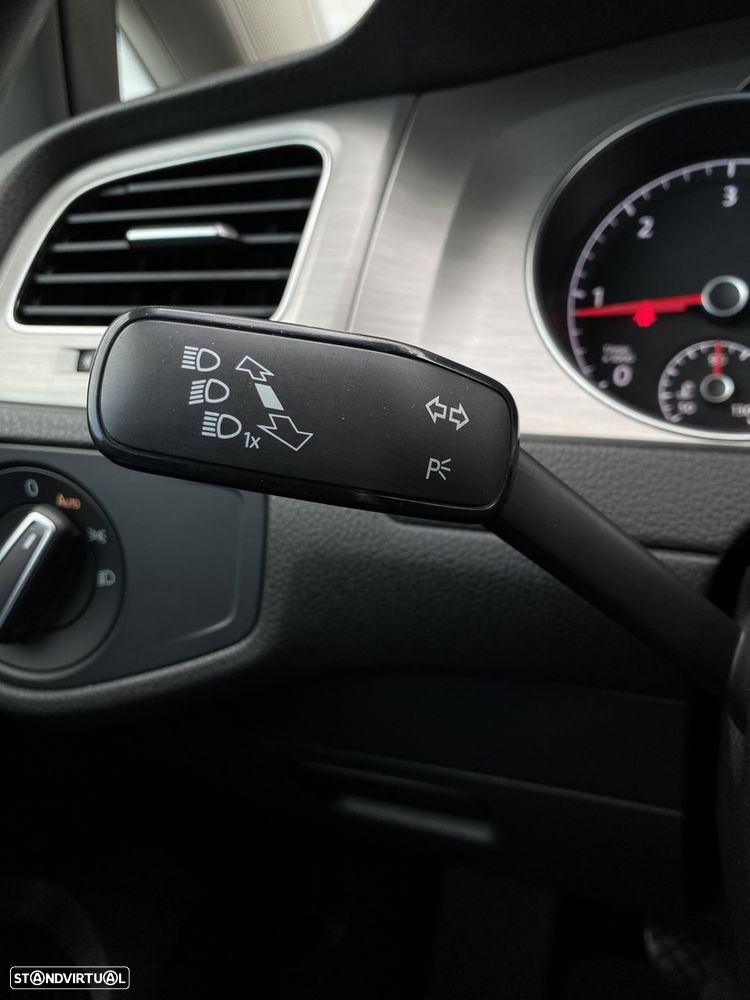 VW Golf Variant 1.6 TDi BlueMotion Comfortline - 15
