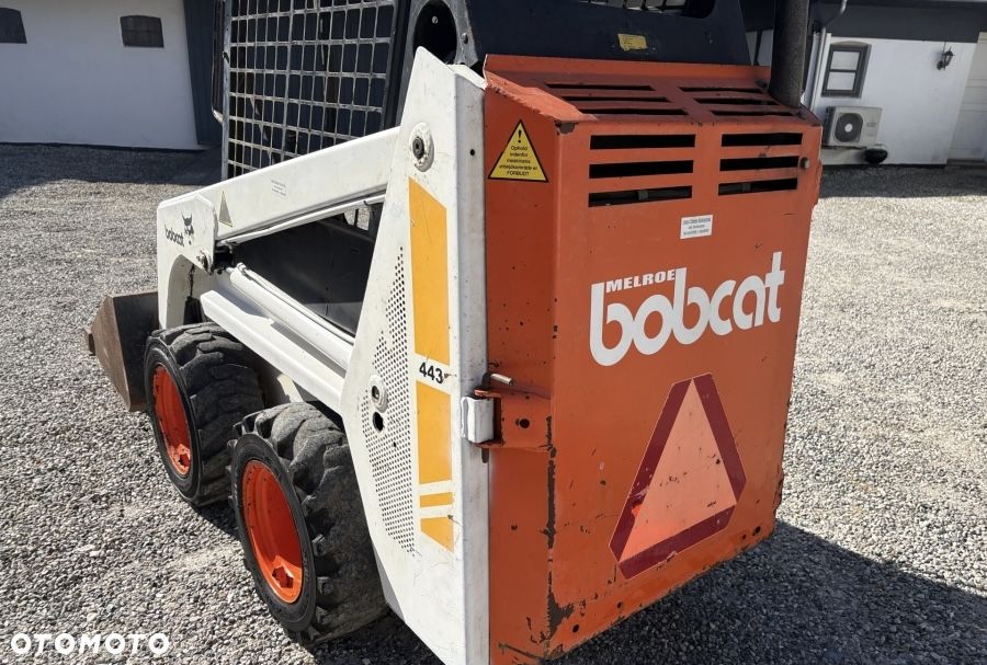 Bobcat 443 - 19