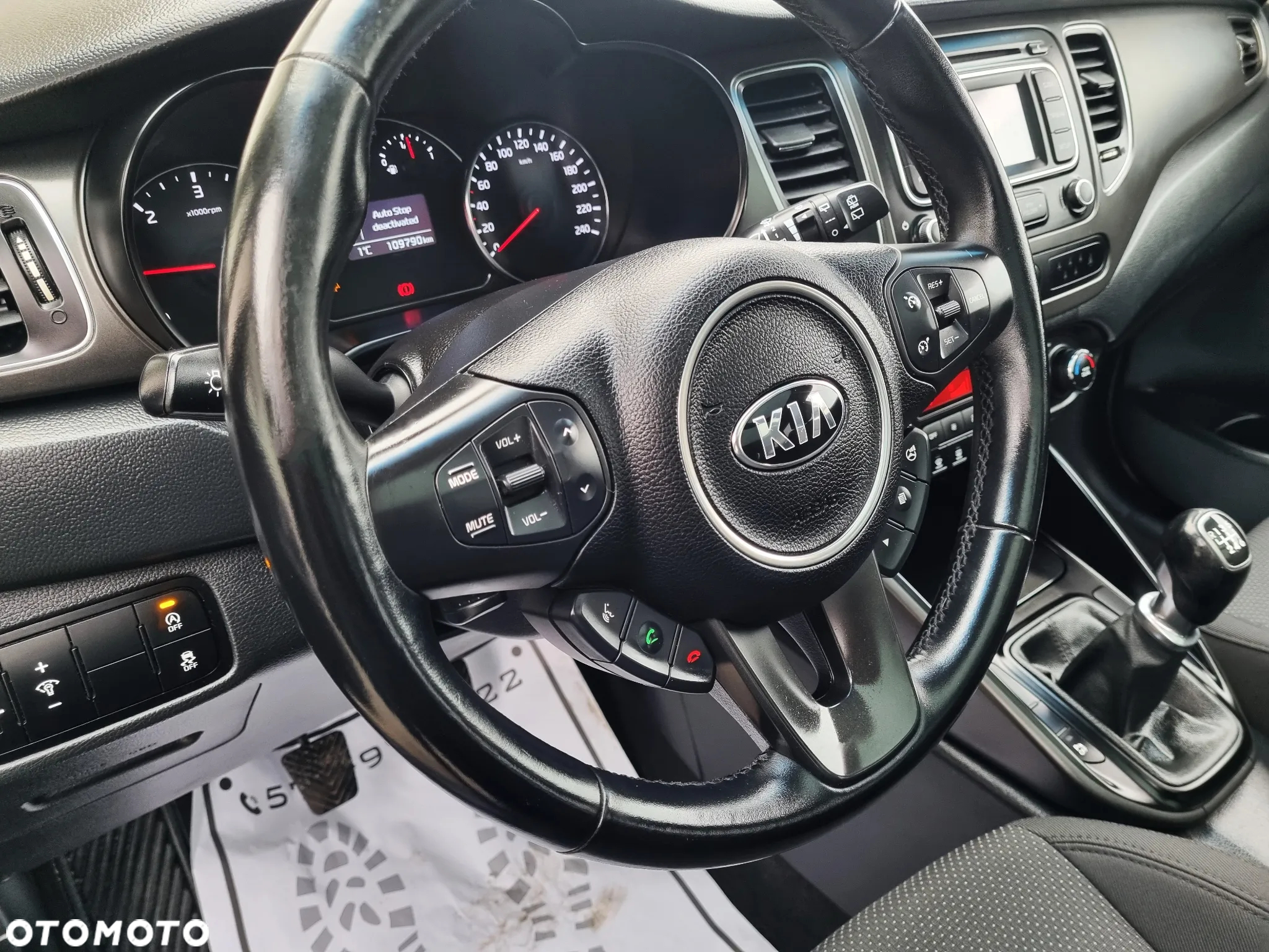 Kia Carens 1.7 CRDi S 7os EU6 - 20
