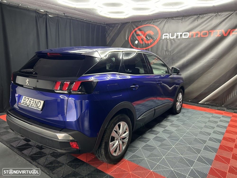 Peugeot 3008 1.2 PureTech Allure Pack EAT8 — fotografia 4