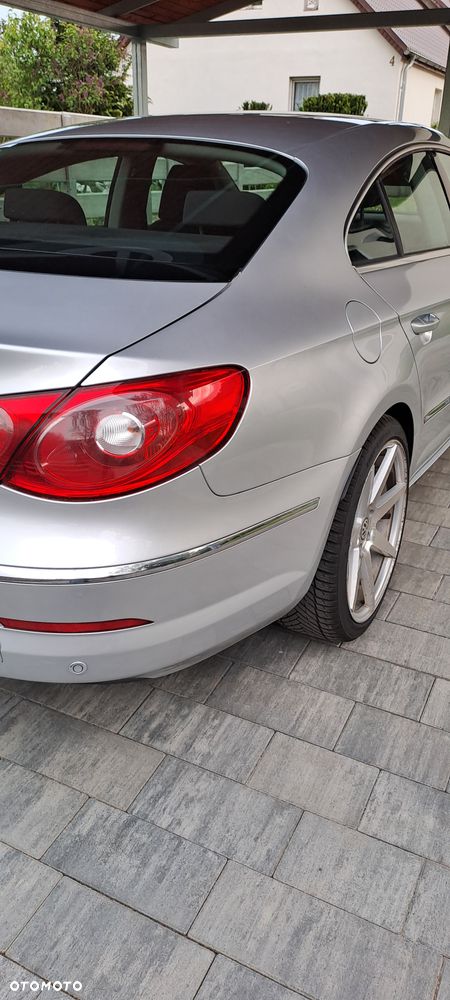 Volkswagen Passat - 6