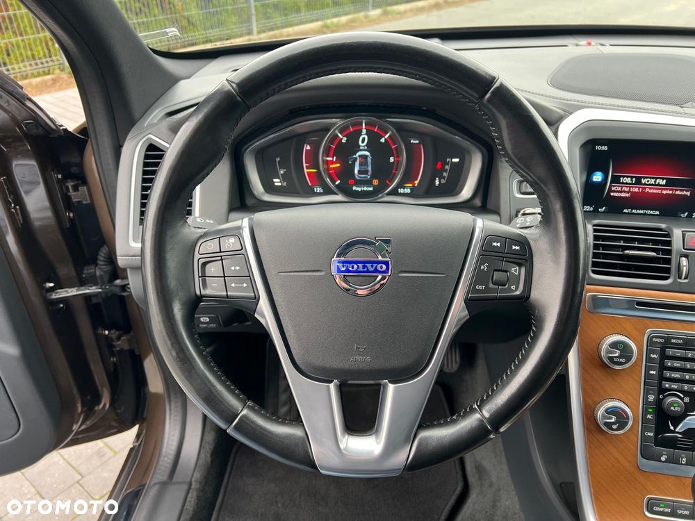 Volvo XC 60 D4 AWD Summum - 23