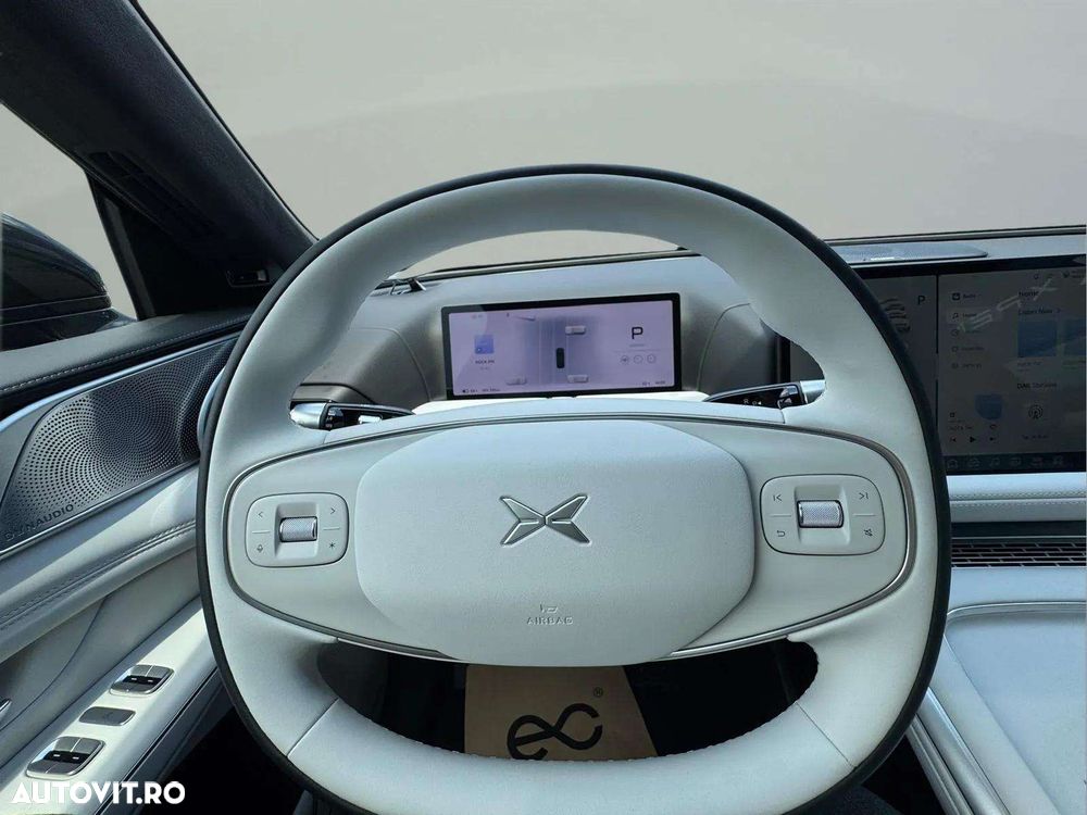 Xpeng G9 - 17