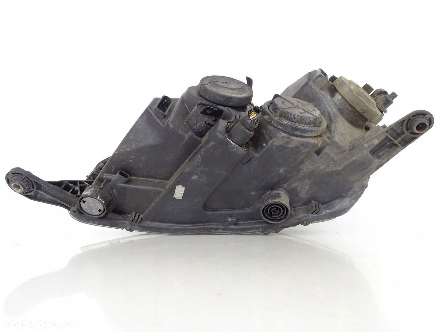 LAMPA PRAWY PRZÓD PRAWA PRZEDNA SKODA RAPID I 5J 5JC941016 - 5
