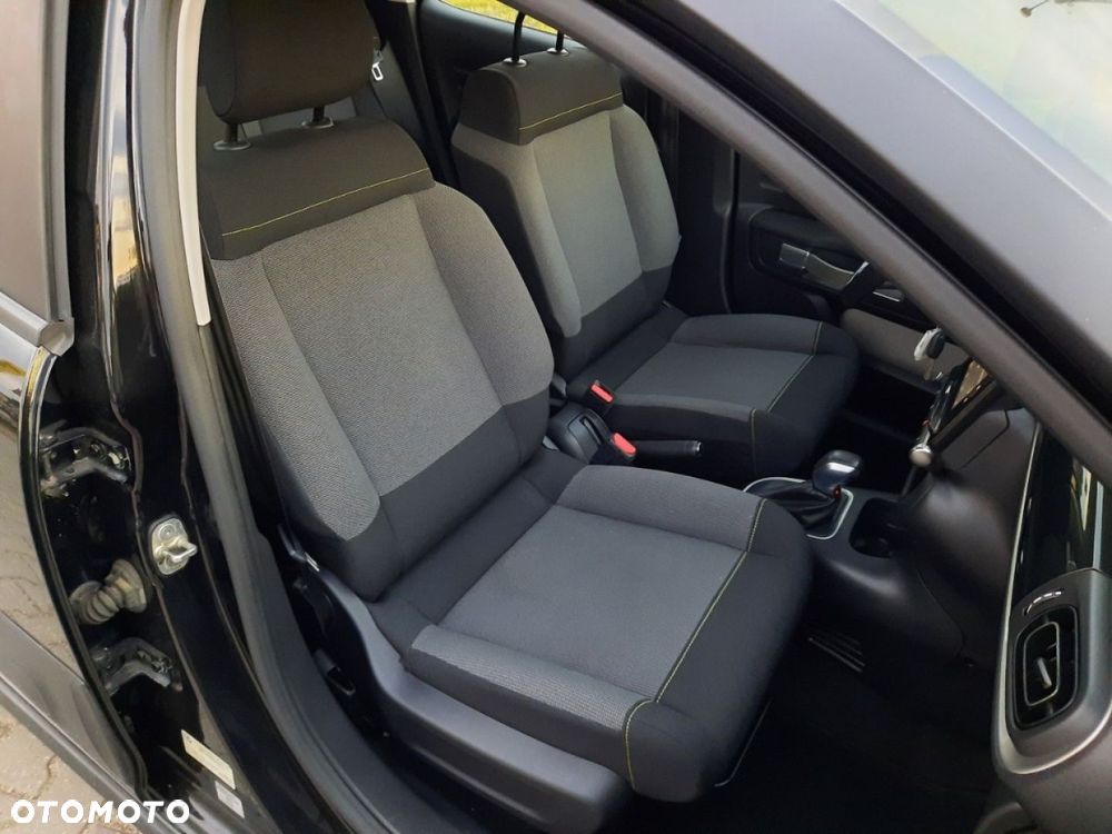 Citroën C3 1.2 PureTech Shine EAT6 - 25