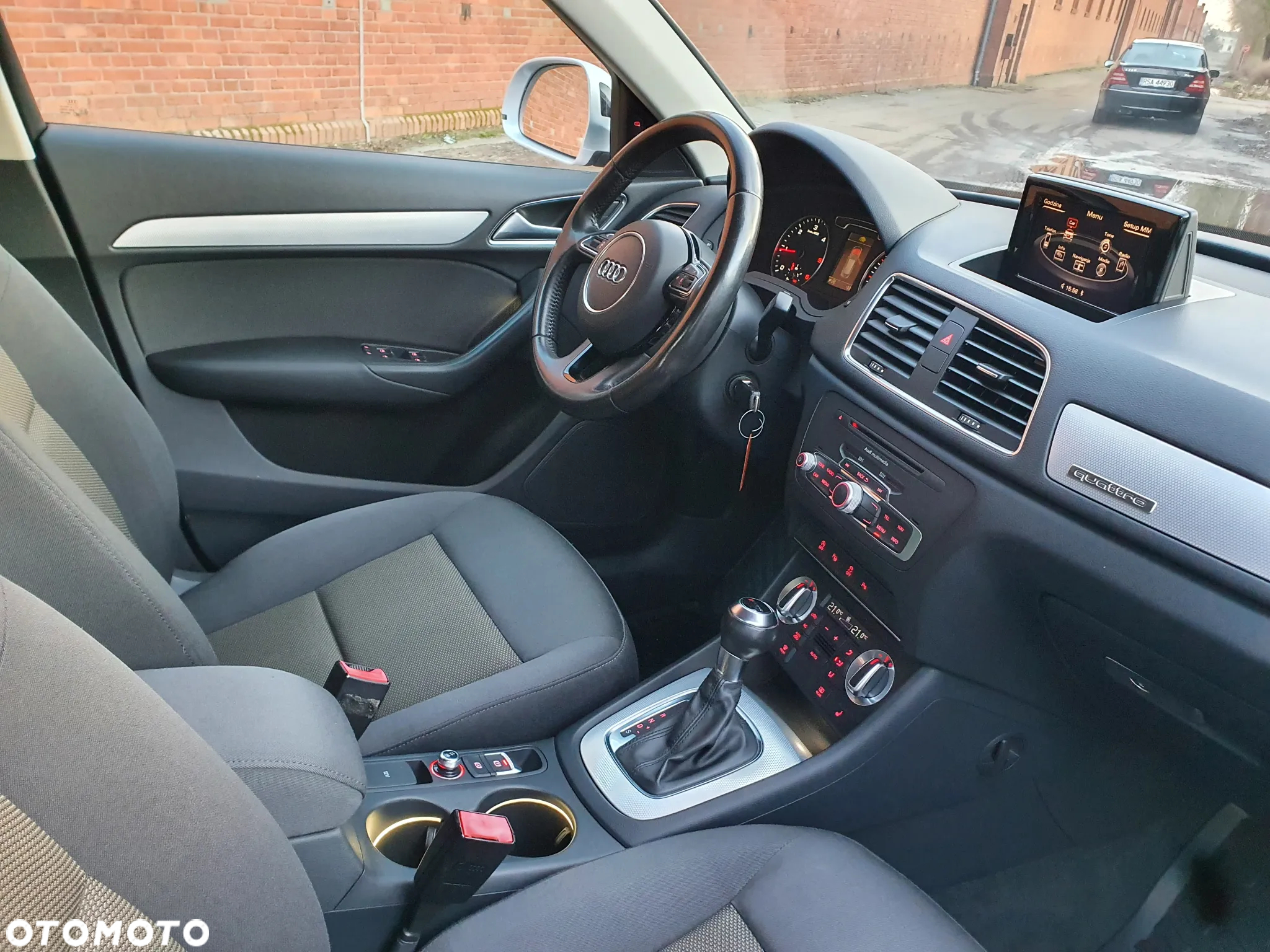 Audi Q3 2.0 TDI Quattro Design S tronic - 9
