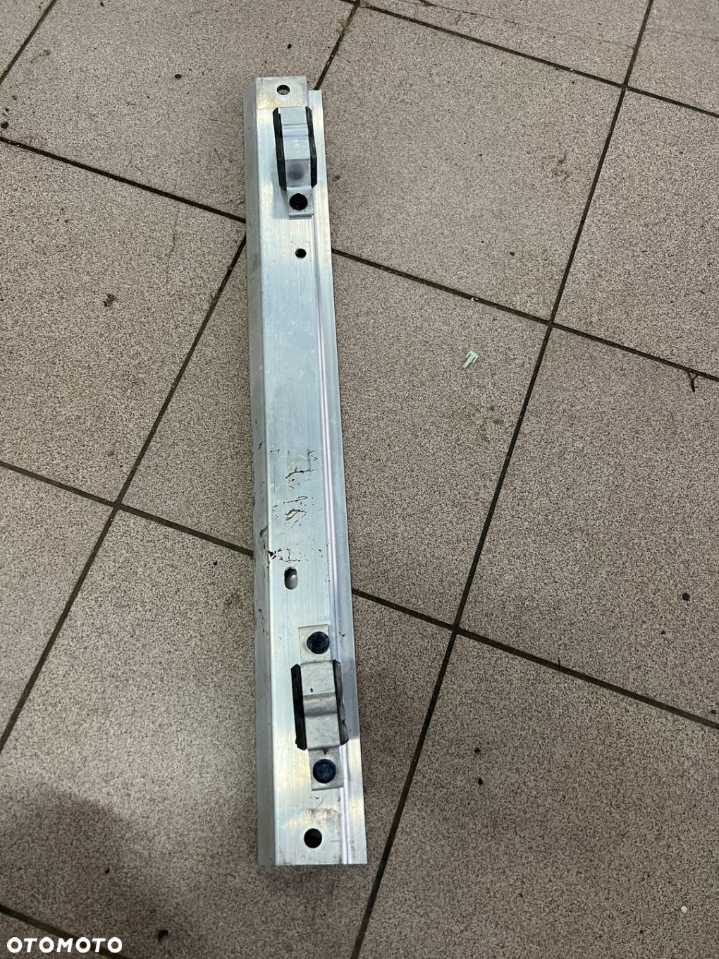 TESLA MODEL Y 20- BELKA WSPORNIK BAGAŻNIKA PRZEDNIEGO PRZÓD 1636605-00-A - 4