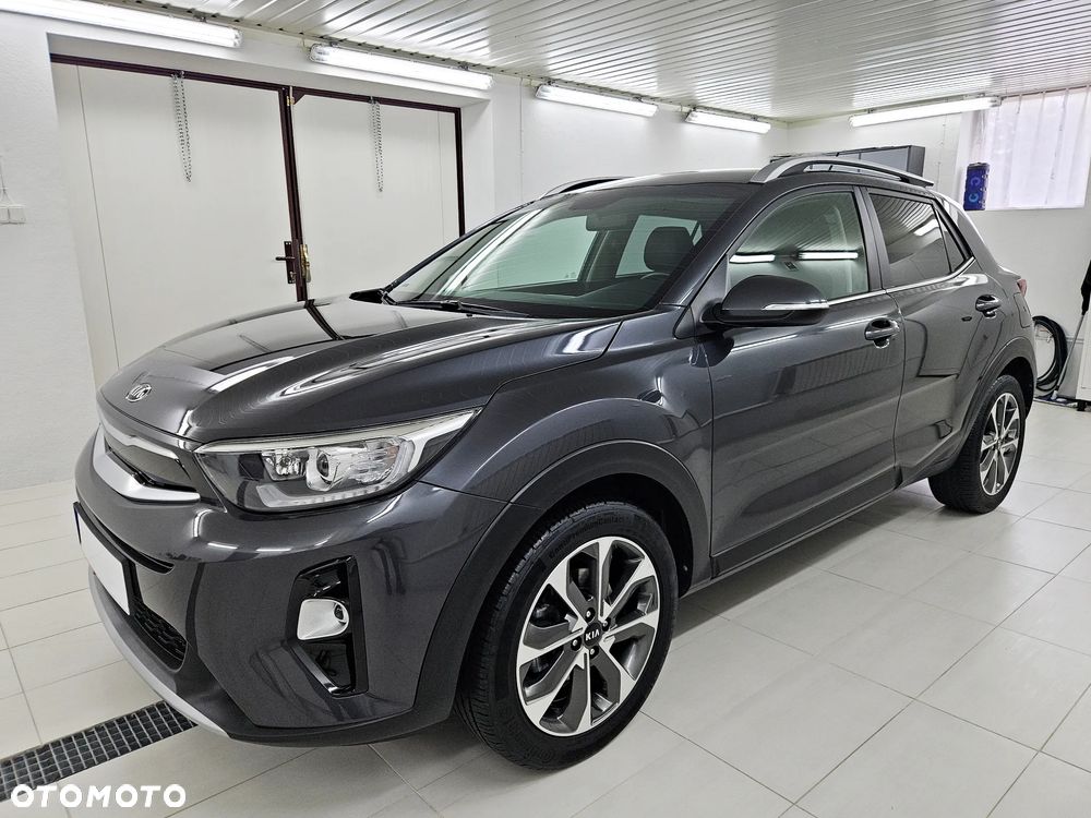 Kia Stonic 1.4 L - 11
