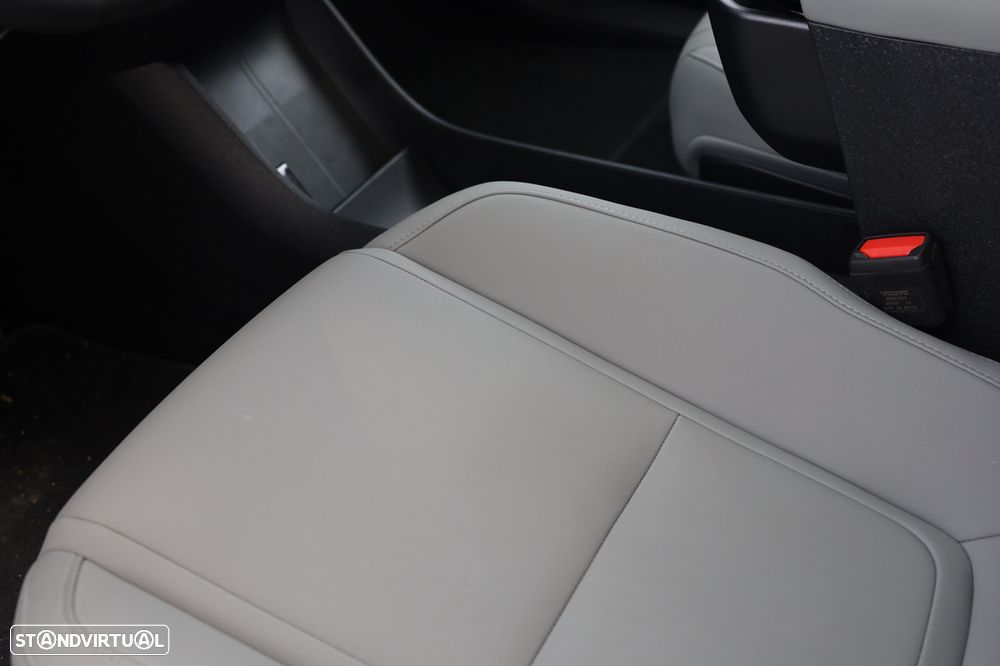 Volvo EX30 Cross Country Twin Motor Performance AWD Ultra - 11