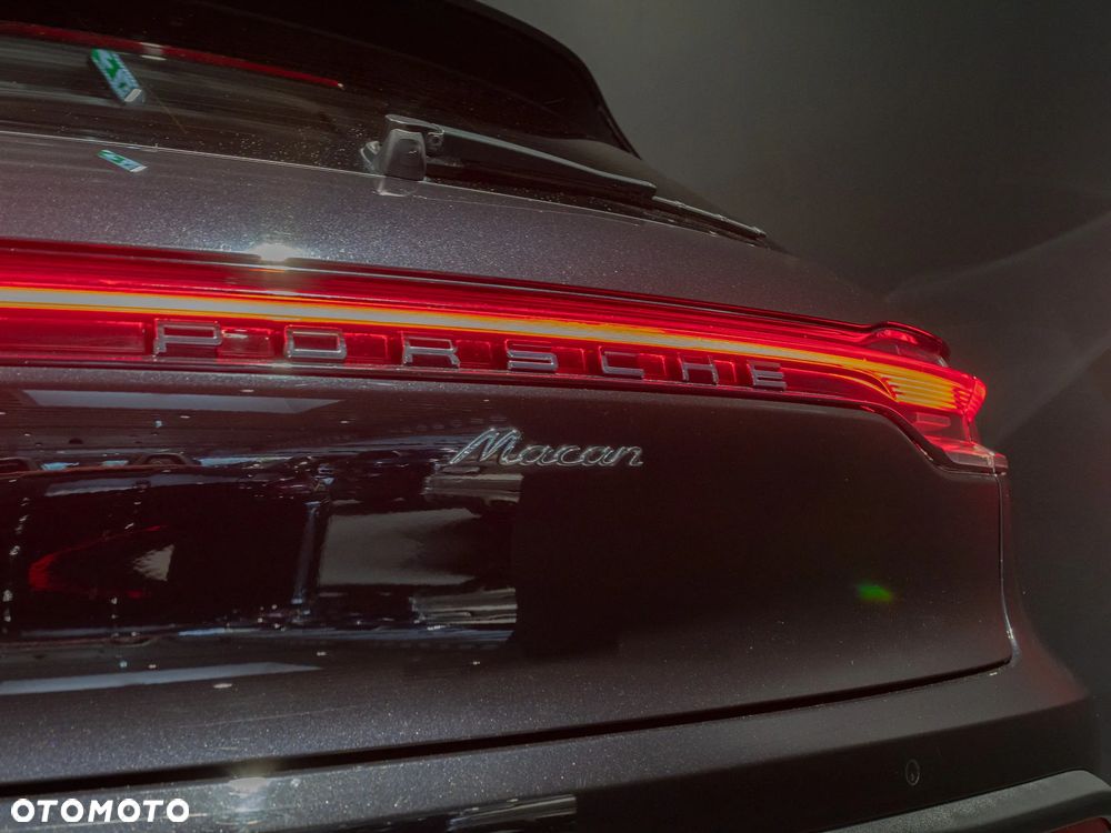 Porsche Macan Standard - 14