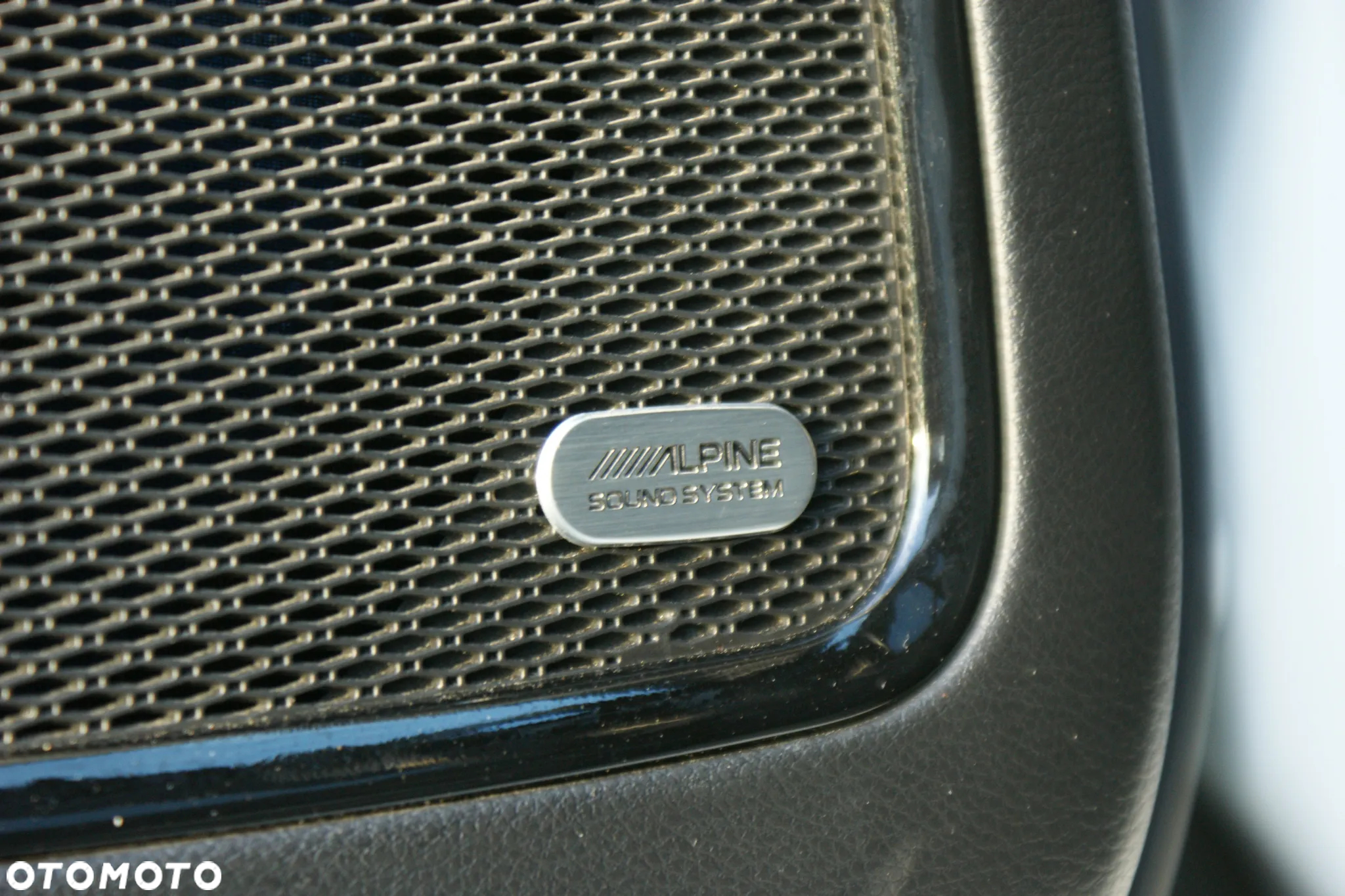 Jeep Compass - 31