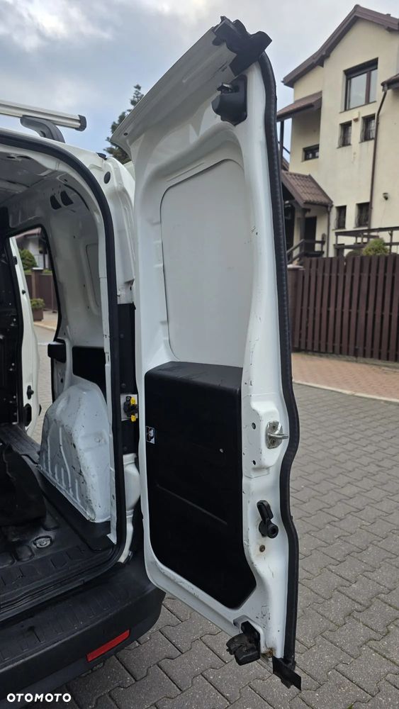Fiat Doblo - 21