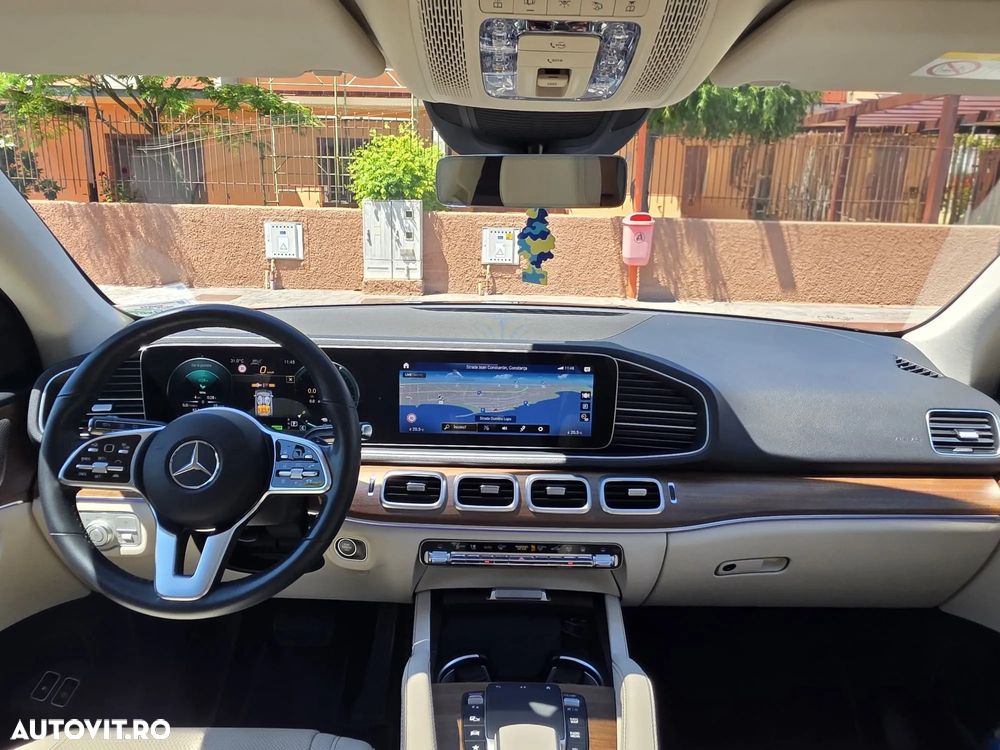 Mercedes-Benz GLE - 22