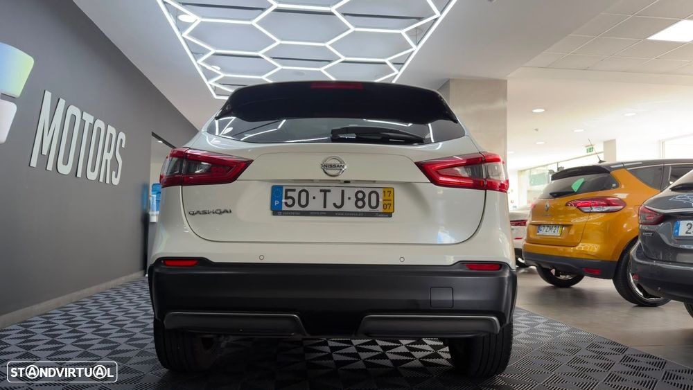 Nissan Qashqai 1.6 dCi Tekna Premium - 9