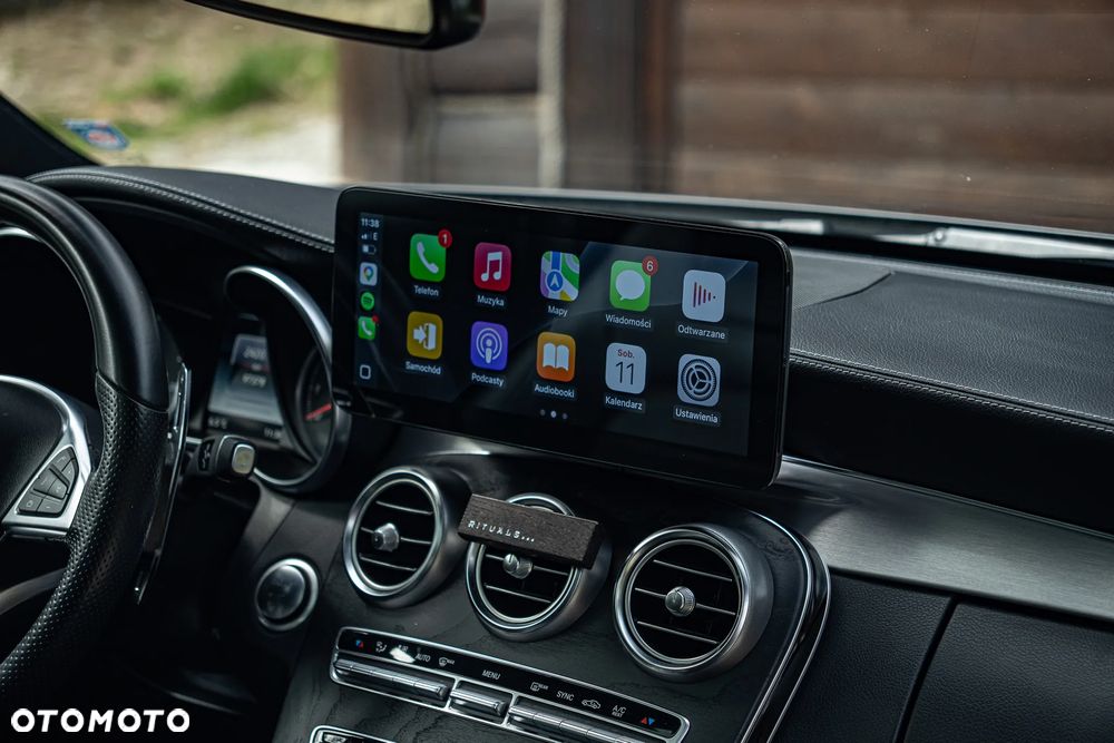 Mercedes-Benz Klasa C 200 4-Matic 9G-Tronic - 35