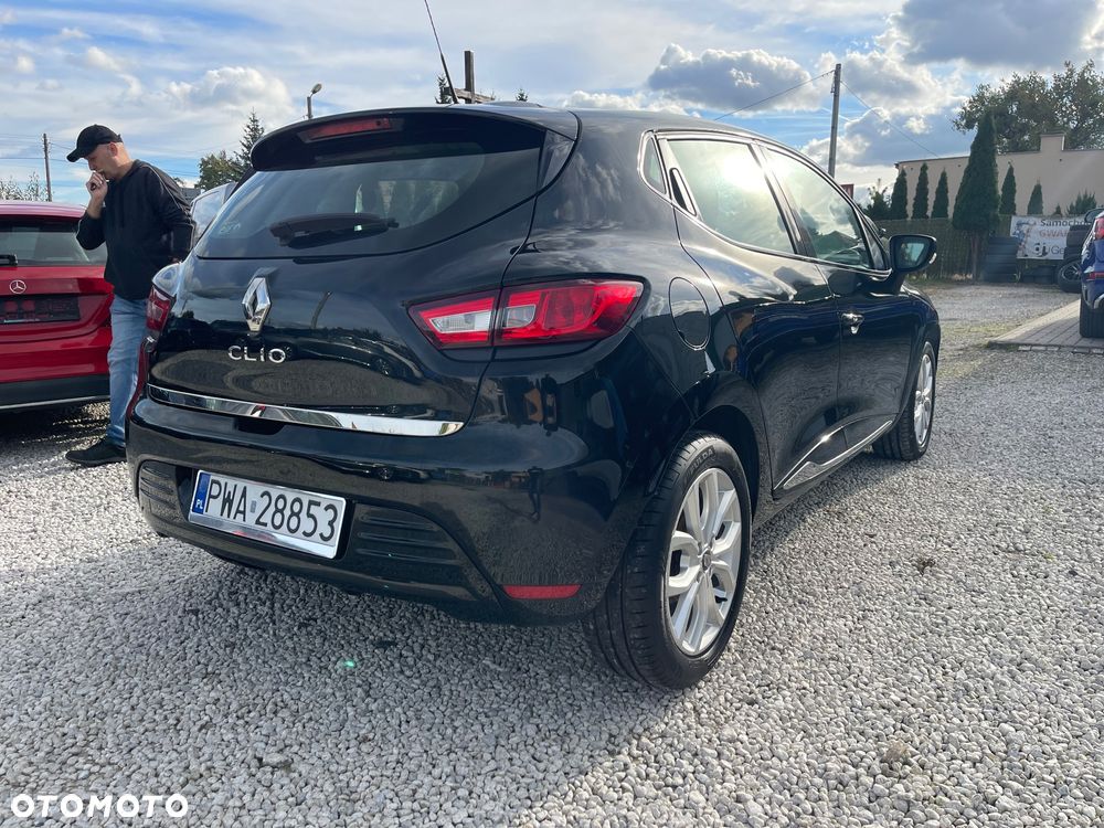 Renault Clio 1.2 16V Life - 9