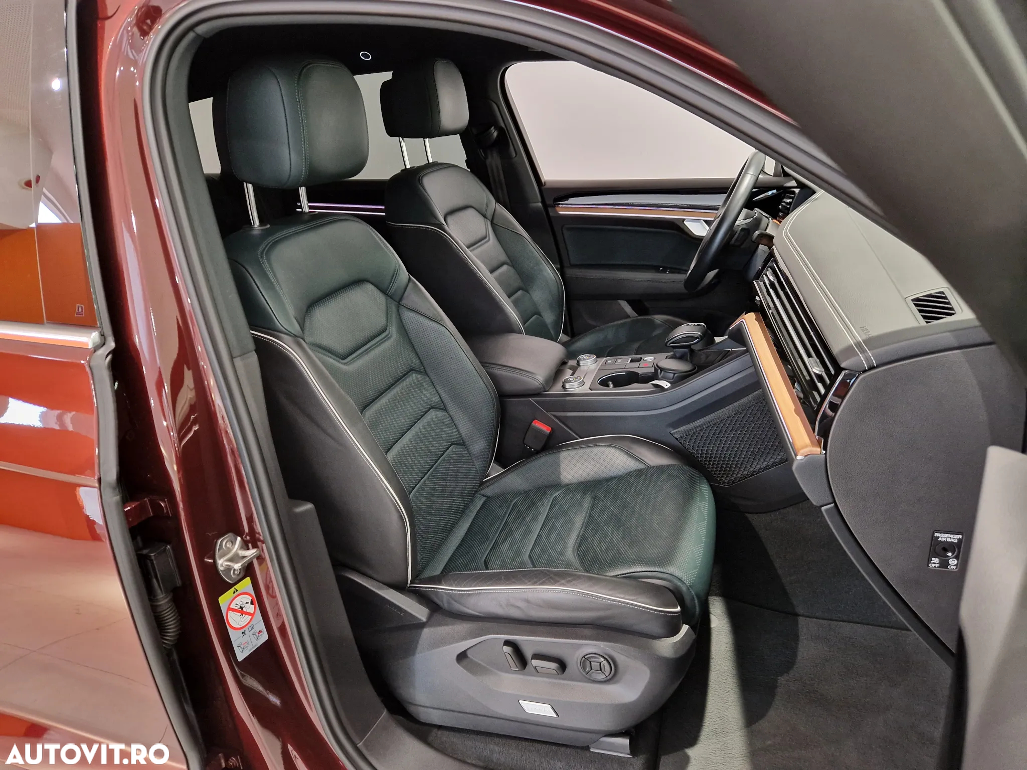Volkswagen Touareg 3.0 V6 TDI 4Motion DPF Automatik - 13