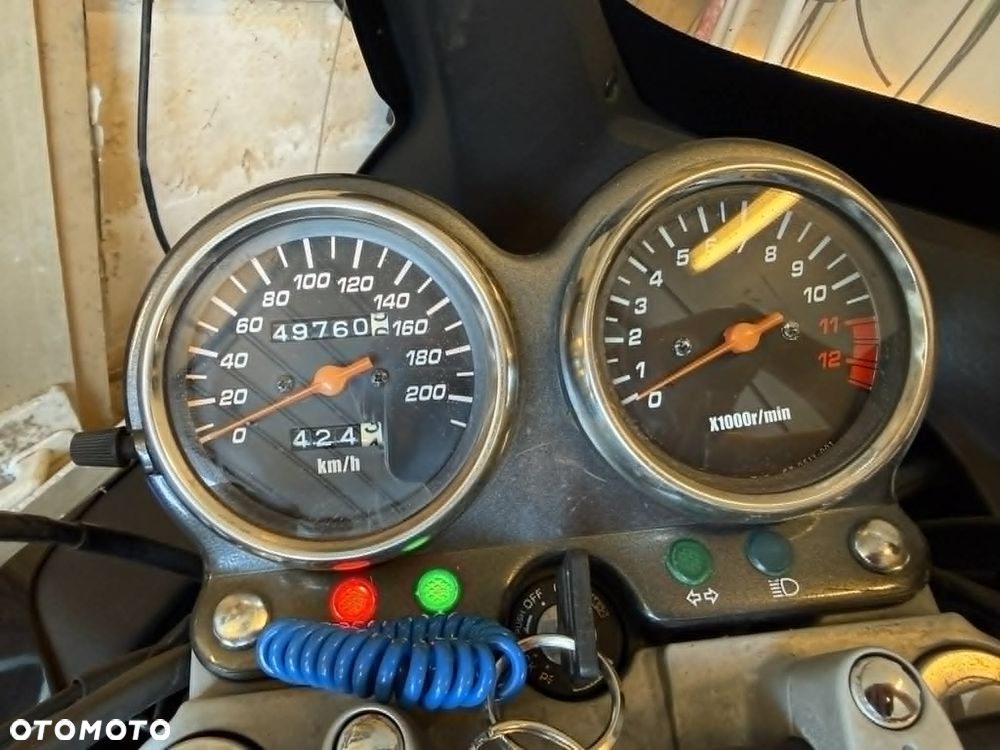 Suzuki GS - 3
