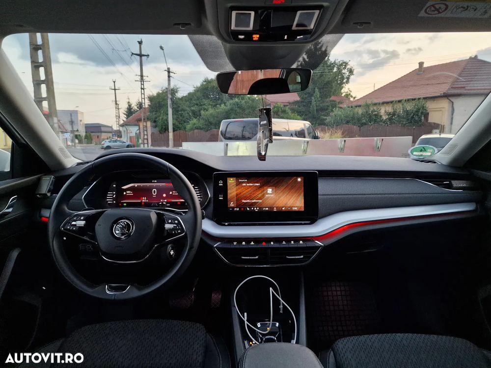 Skoda Octavia 2.0 TDI DSG Style - 9