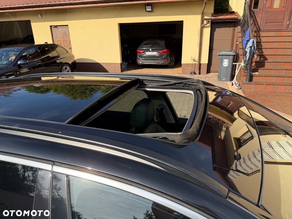 BMW Seria 5 520d Luxury Line - 36