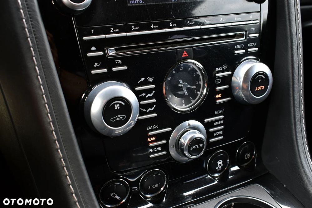 Aston Martin Rapide Luxe Touchtronic II - 14