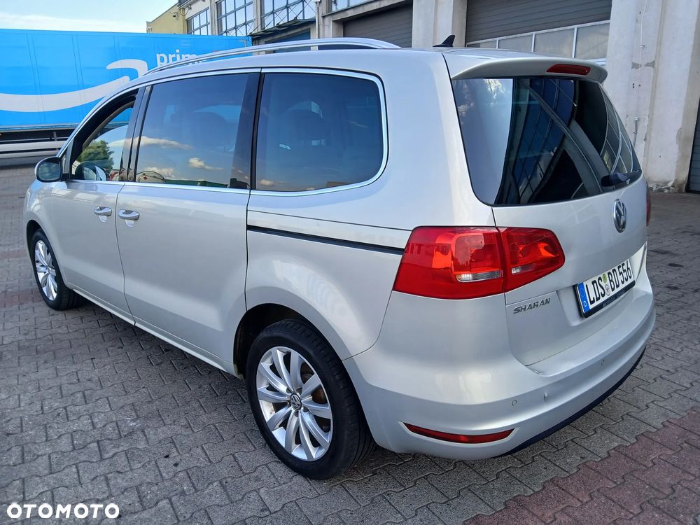 Volkswagen Sharan 2.0 TDI DSG Blue Motion Highline - 4