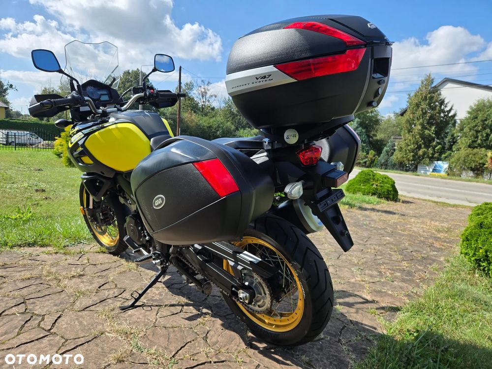 Suzuki V-STROM - 6