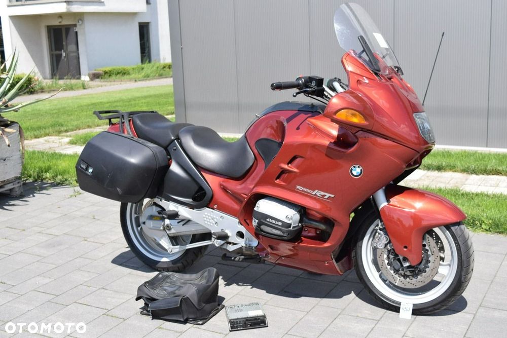 BMW R - 1
