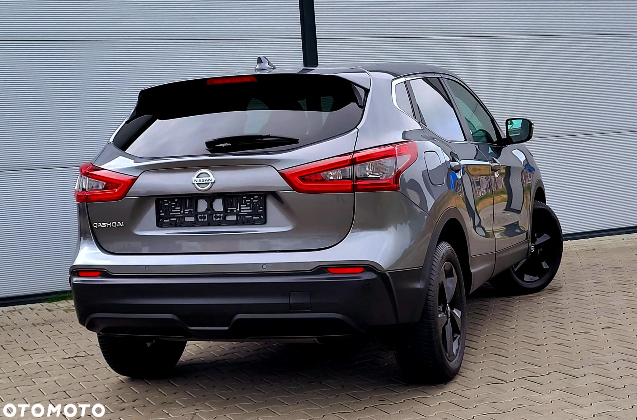 Nissan Qashqai 1.6 DCi N-Connecta Xtronic - 16