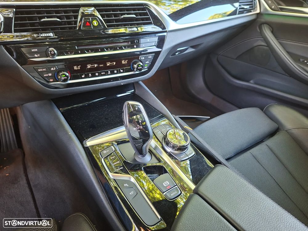 BMW 525 d Aut. Sport Line - 17