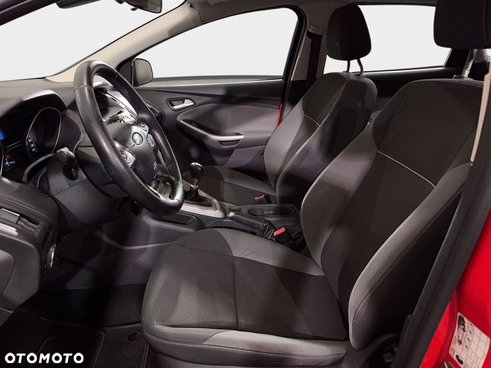 Ford Focus - 11
