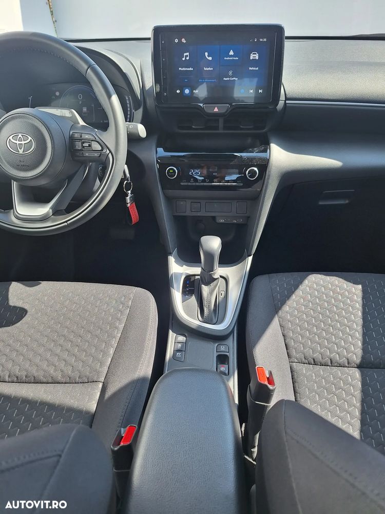 Toyota Yaris Cross 1.5 VVT-i HSD 4x2 Active - 17