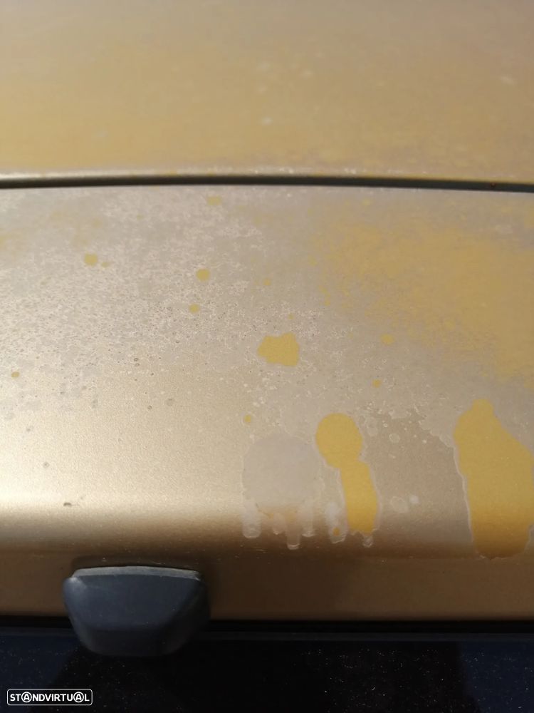 Toyota Yaris 1.0 Base - 4