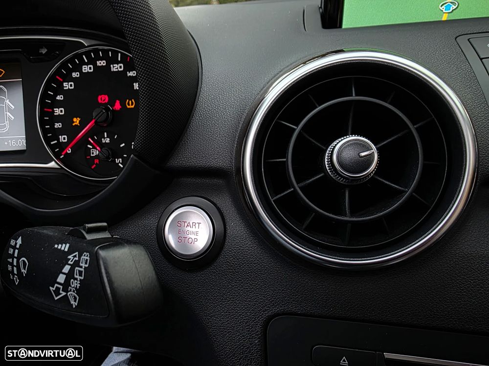 Audi A1 Sportback 1.6 TDI S line edition - 53