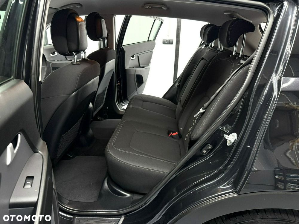 Kia Sportage 1.6 GDI Business Line 2WD - 25
