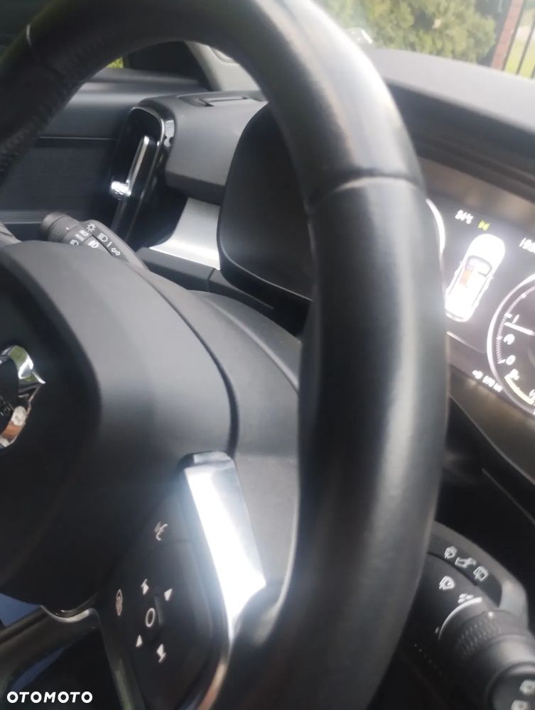 Volvo XC 40 D3 Momentum - 26