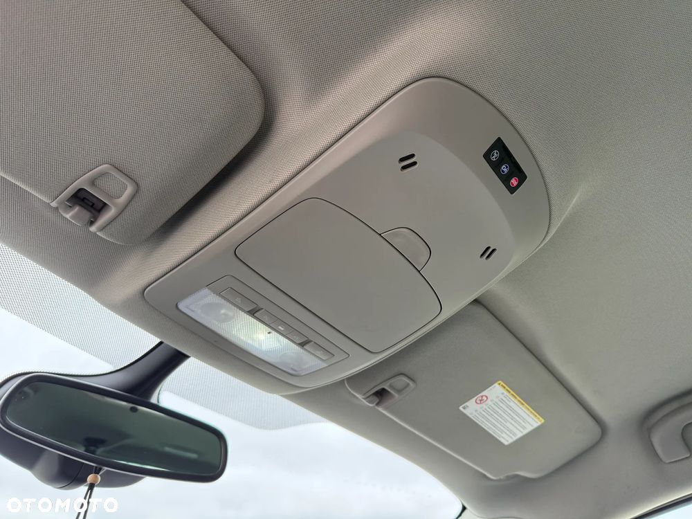 Opel Zafira 1.4 T Cosmo EcoFLEX S&S EU6 - 26