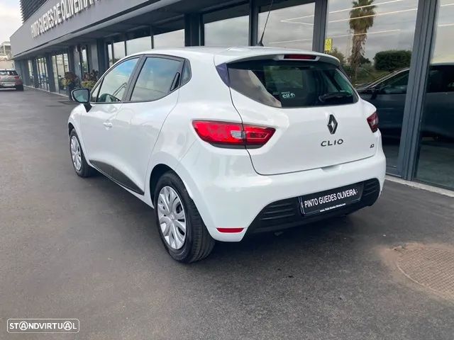 Renault Clio 1.5 dCi Dynamique S - 8