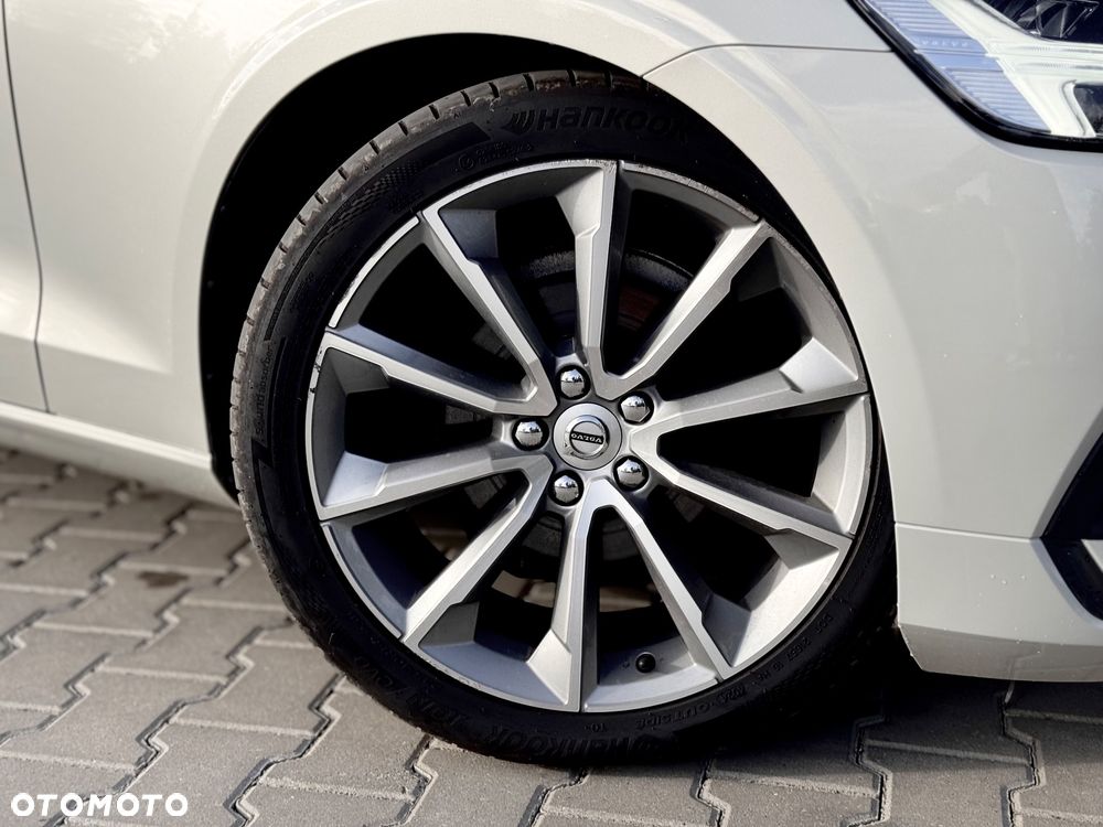 Volvo V60 D3 Momentum Pro - 12