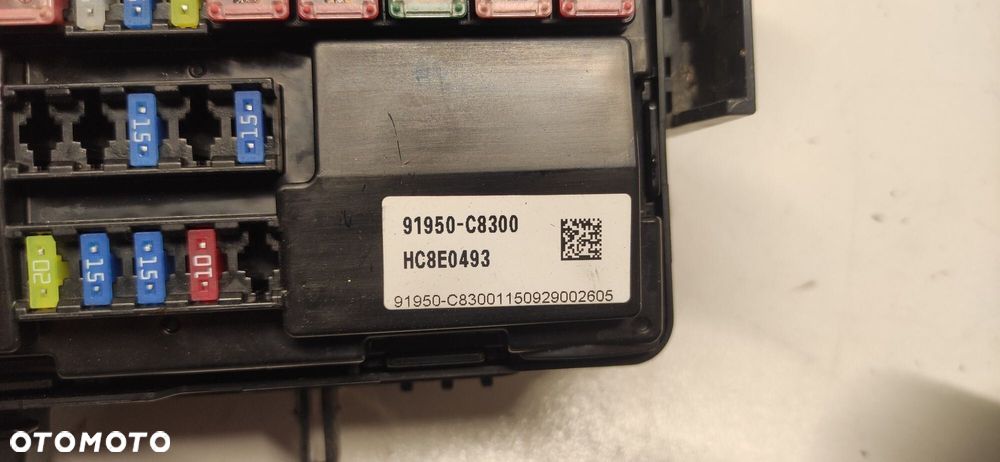 HYUNDAI I20 II SKRZYNKA PUSZKA BEZPIECZNIKÓW 1.4 CRDI 14- - 2