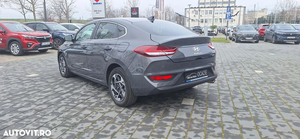 Hyundai i30 1.5 T-GDI 160CP MHEV 5DR 7DCT Highway - 6