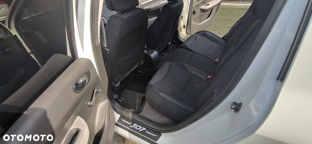 Peugeot 307 - 18