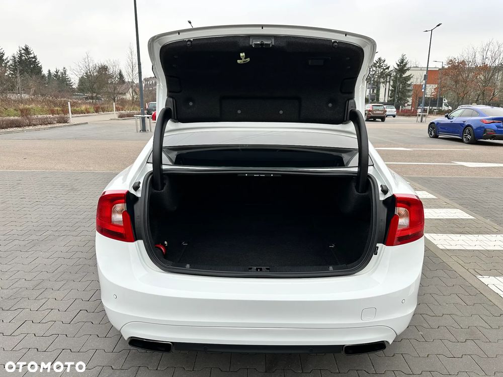 Volvo S60 T5 Drive-E Summum - 10