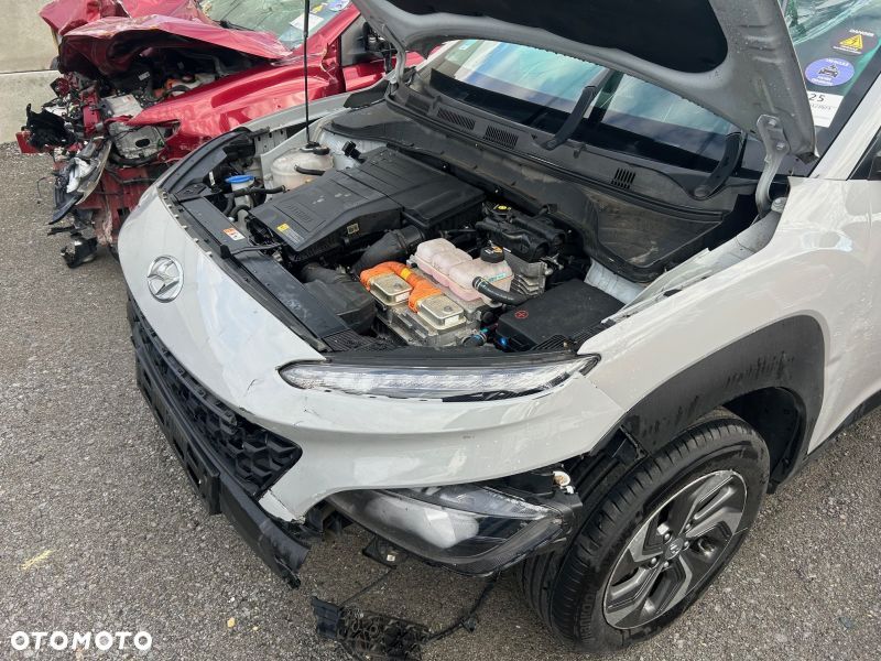 Hyundai Kona - 7