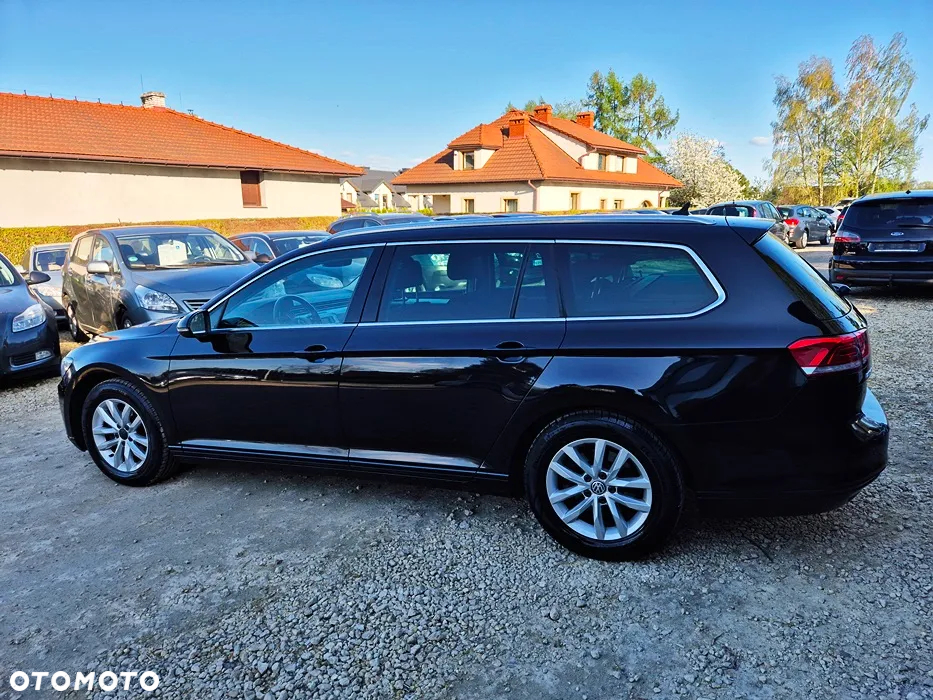 Volkswagen Passat Variant 1.4 TSI ACT (BlueMotion Technology) Highline - 23