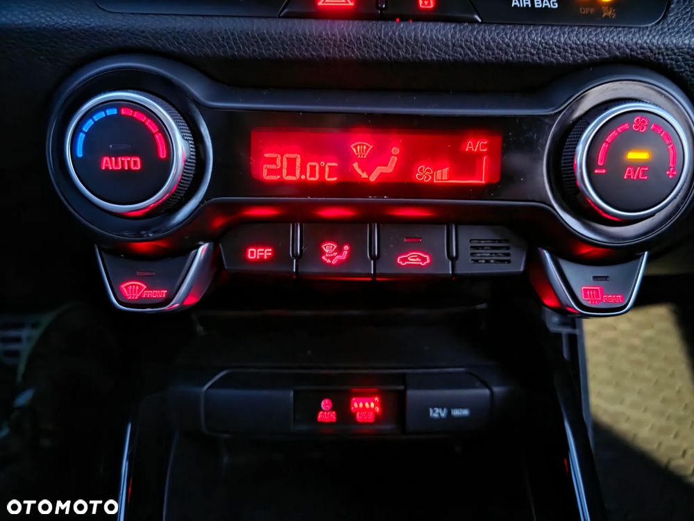 Kia Rio 1.0 T-GDI 120 DCT7 Platinum Edition - 25